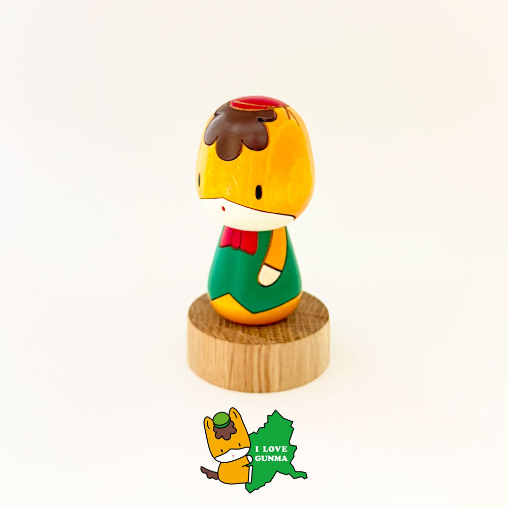 usaburo-kokeshi-gunma-chan-gilet-figurine-r-gionale-85-mm image 2