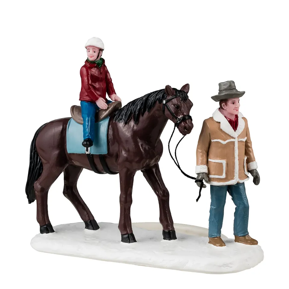 lemax-happy-trails-figurine-couple-cheval-vail-village image 1