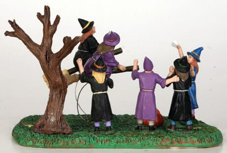 lemax-broom-race-figurine-miniature-spooky-town image 3
