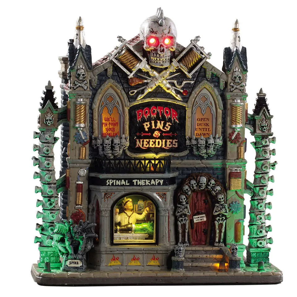 lemax-spooky-town-doctor-pins-needles-b-timent-lumineux image 1