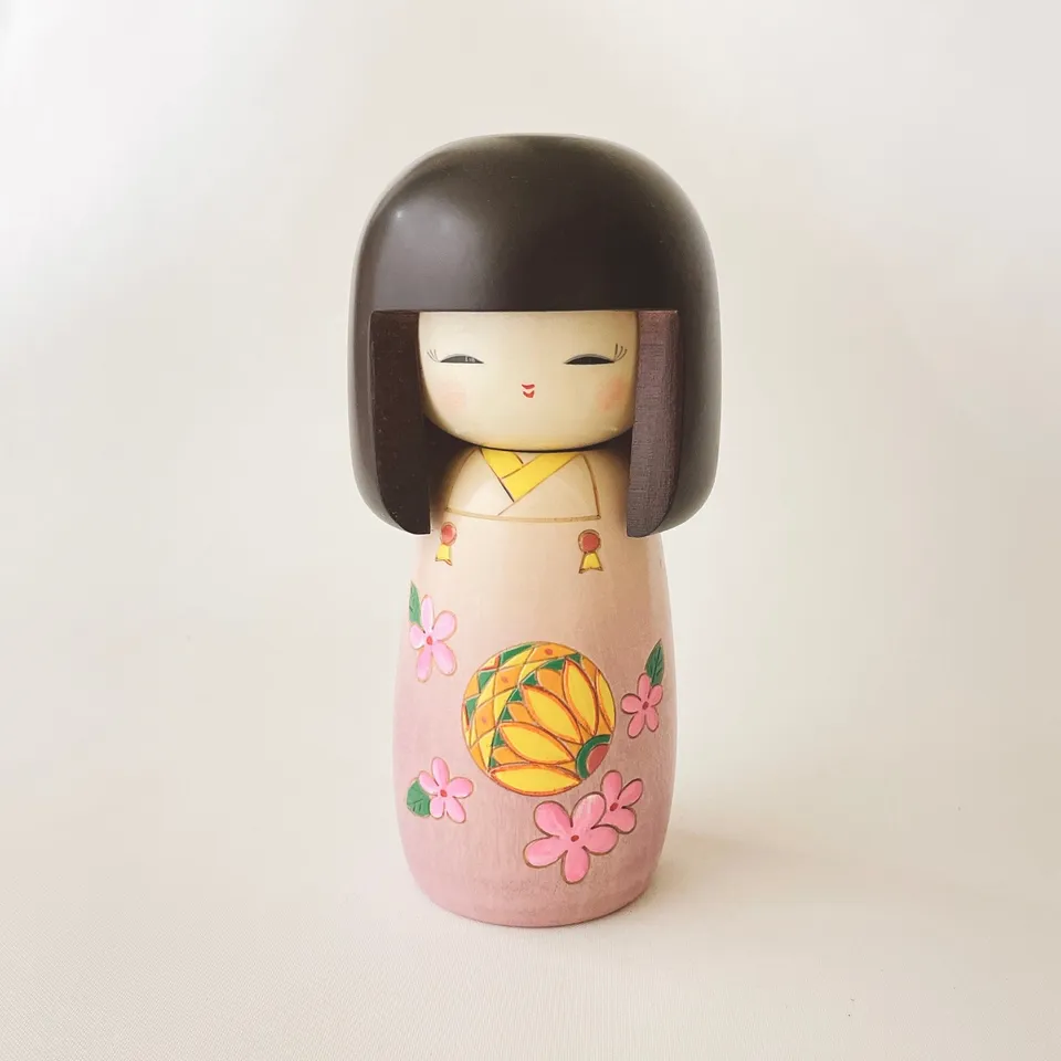 usaburo-kokeshi-temari-ball-play-fujikawa-figurine-yura-koro-75-x-75-x-150-mm image 1