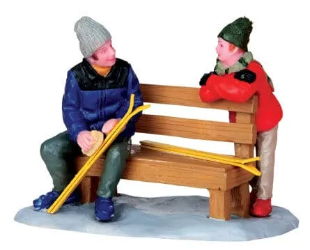 lemax-waxing-skis-figurine-miniature-collection image 1
