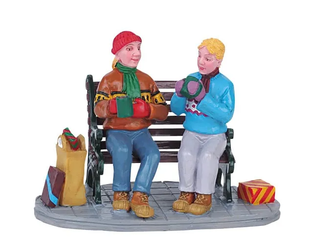 lemax-enjoying-a-chat-miniature-personnages-village image 1