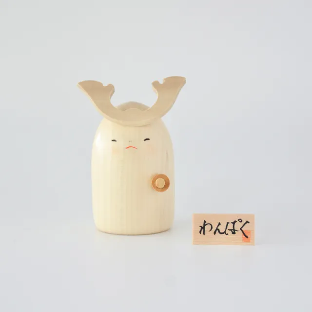usaburo-kokeshi-wan-paku-naughty-figurine-artisanale-13-5-cm-mizuki image 1